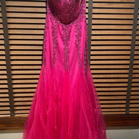 WOW Couture Fuchsia Sequin Gown - Picture 8 of 9